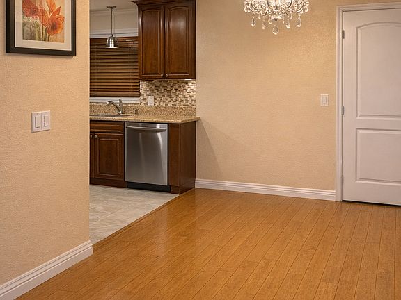 3rd image of 10055 Samoa Ave APT 101