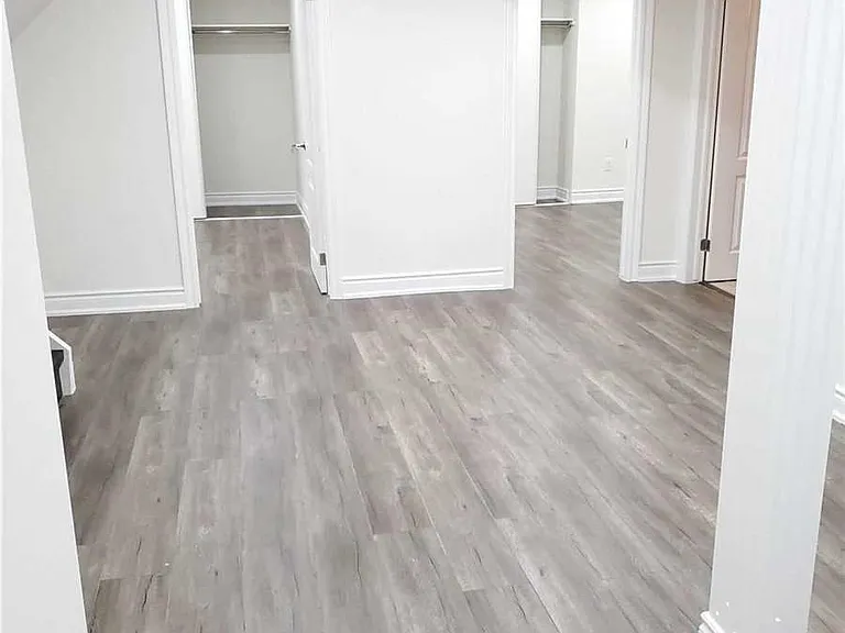 267 Hammersly Blvd — Photo 18