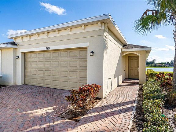 2nd image of 4201 Birkdale Drive