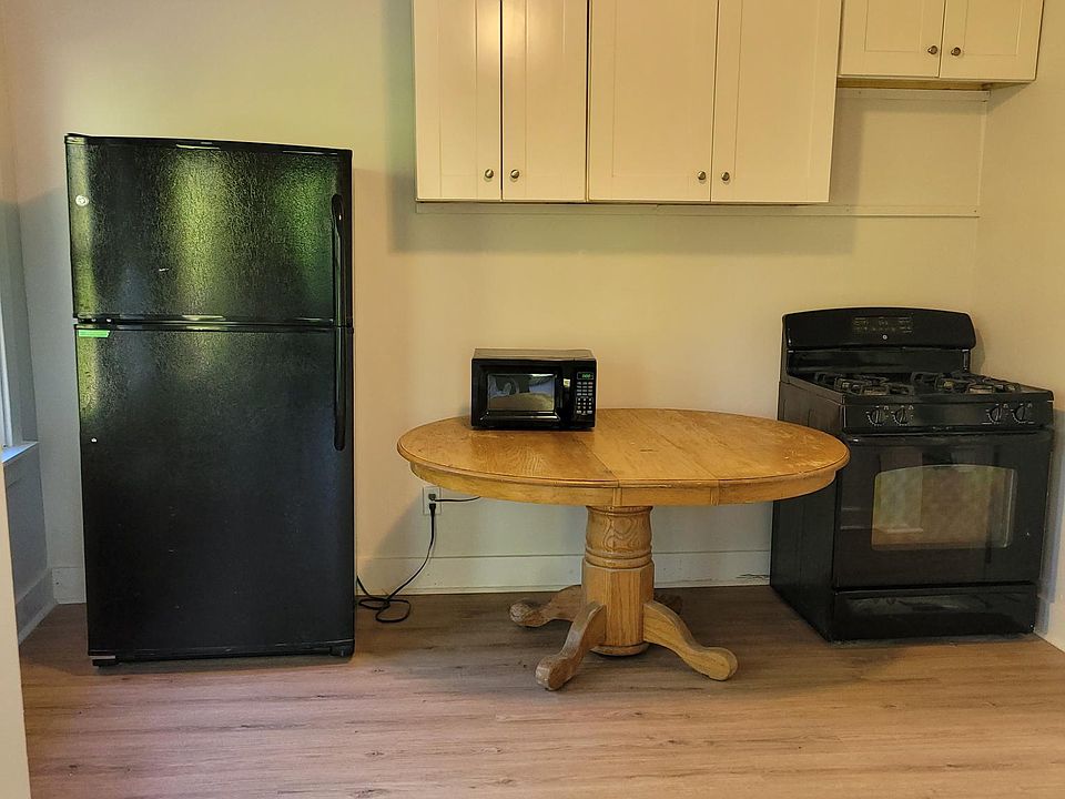 21 Coachmans Rd Severna Park MD Zillow