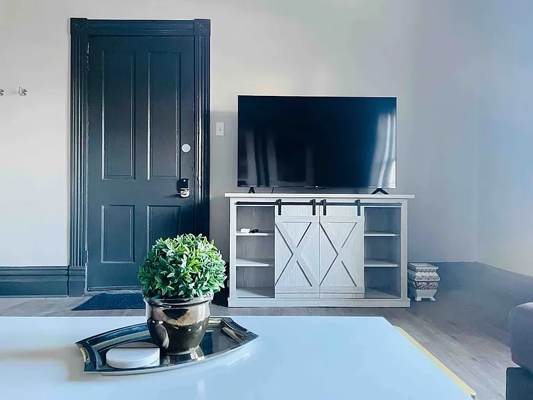133 Washington Ave #1 — Photo 4