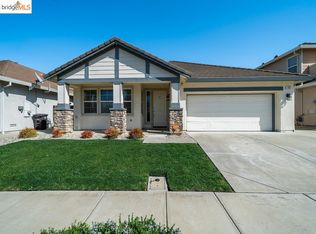 103 Crater Lake Ct, Oakley, CA 94561