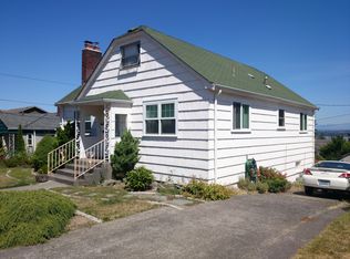 3722 37th Ave SW, Seattle, WA 98126