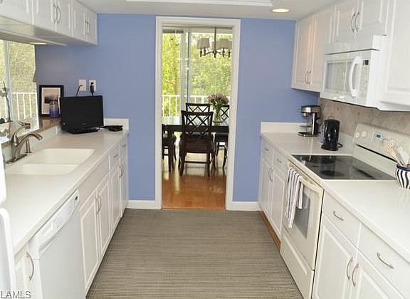 4th image of 6361 Pelican Bay Blvd APT 101