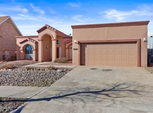 7013 Rock Canyon Dr, El Paso, TX 79912