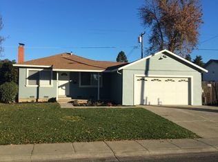 700 Humboldt Dr, Dixon, CA 95620