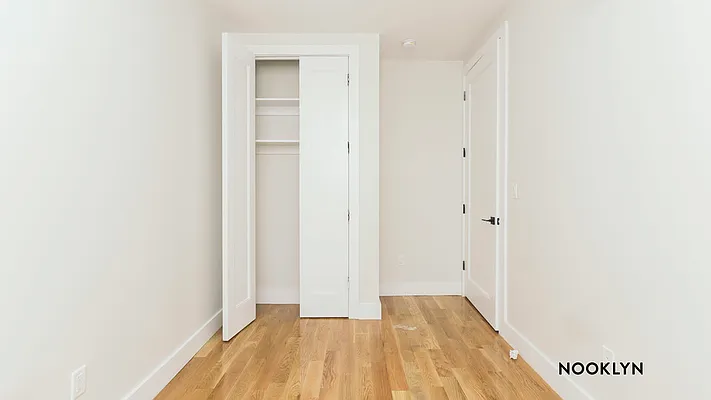 Rented by Nooklyn NYC LLC | media 9