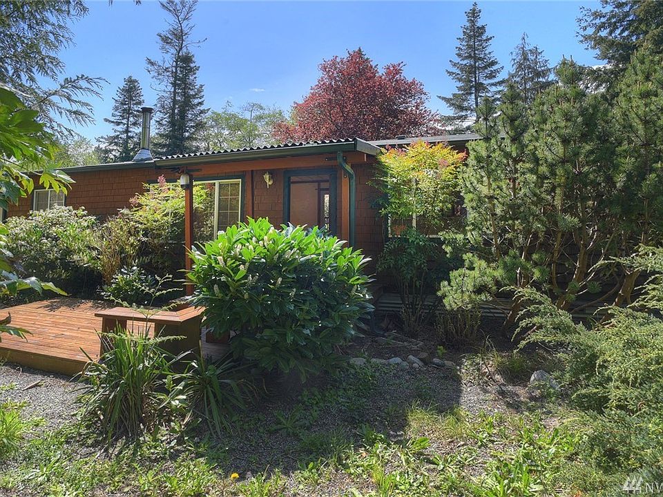 1st image of 20959 Virginia Ave NE