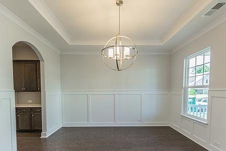 3rd image of 532 Academy St