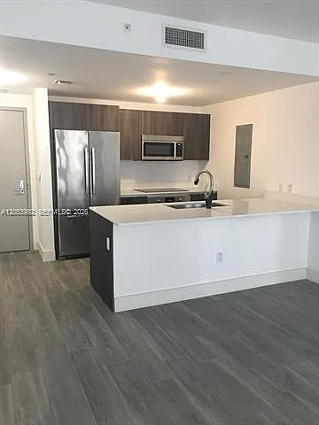 Floor plan 809