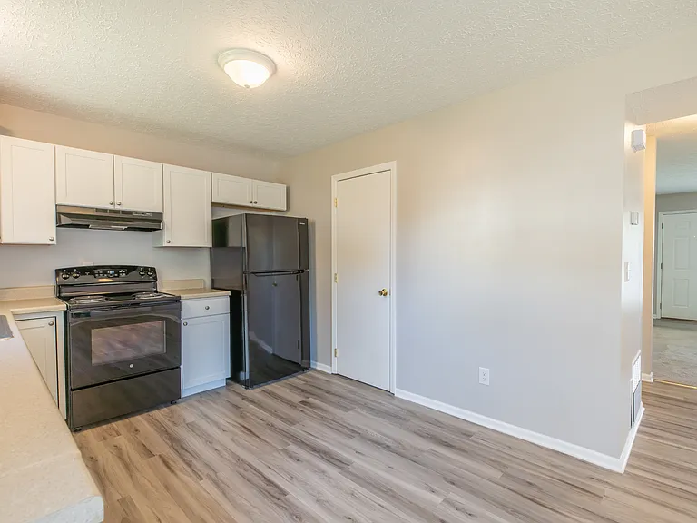484-486 Applegate Ln #486 — Photo 34