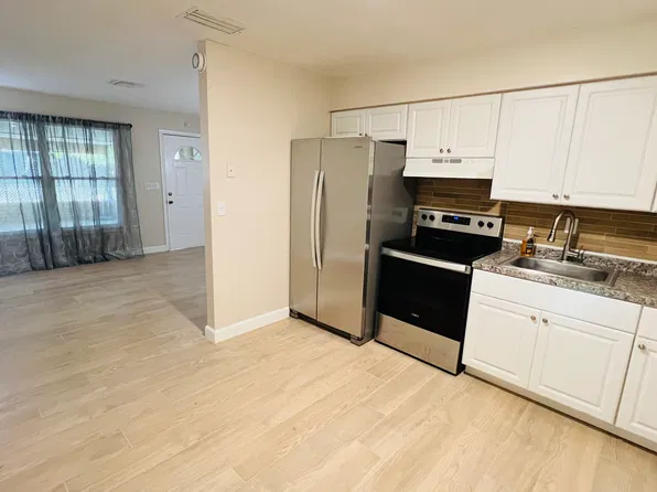 308 Tarpon Dr APT B, Cape Coral, FL 33904