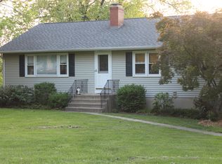 116 Ingleside Ave, Pennington, NJ 08534