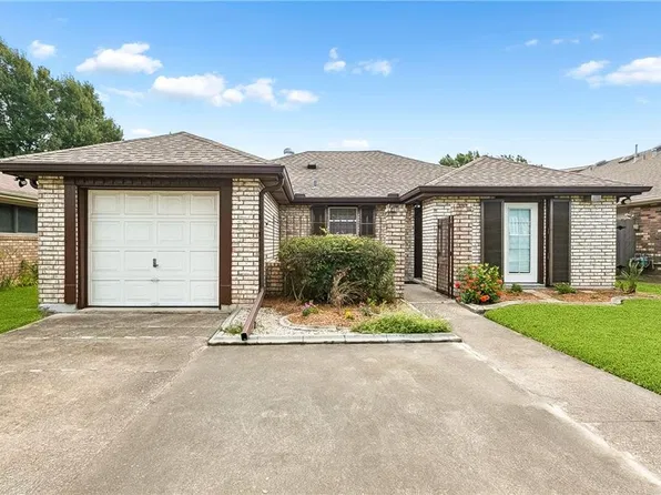 2125 Krisma St, Metairie, LA 70001