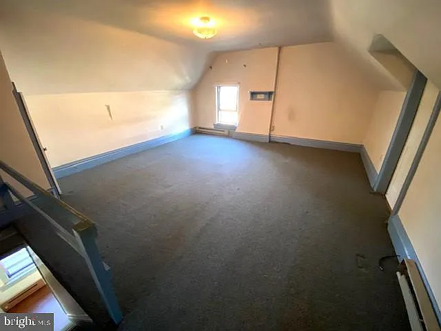 319 W Walnut St #C — Photo 7