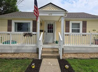 403 E 6th St, Cameron, MO 64429