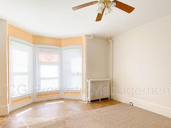 5th image of 905 4th St