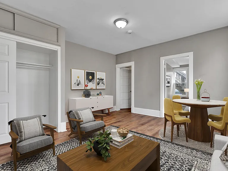818 Vine St #3 — Photo 2
