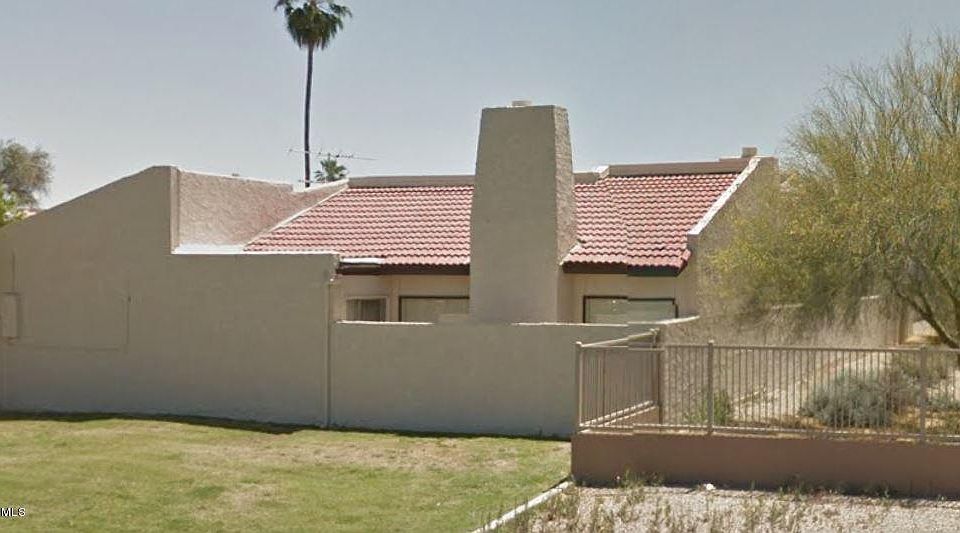 1st image of 2862 N 61st St