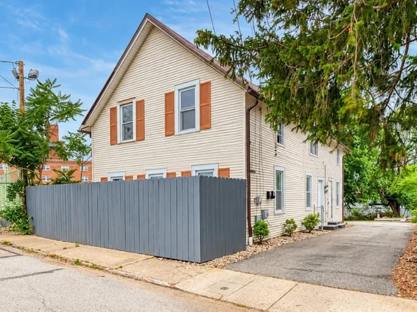 3602 Mobile Ct, Cleveland, OH 44109