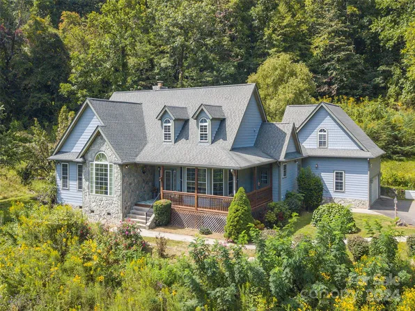 4113 Beaverdam Rd, Canton, NC 28716