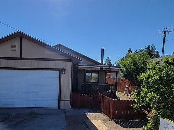 3rd image of 304 Division Dr