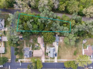 5-7 Cottage Ave, Carpentersville, IL