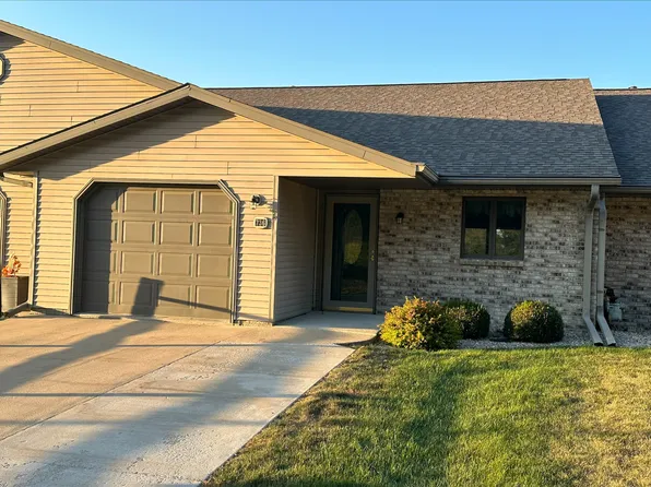 736 Milnes Dr #2, Morrison, IL 61270