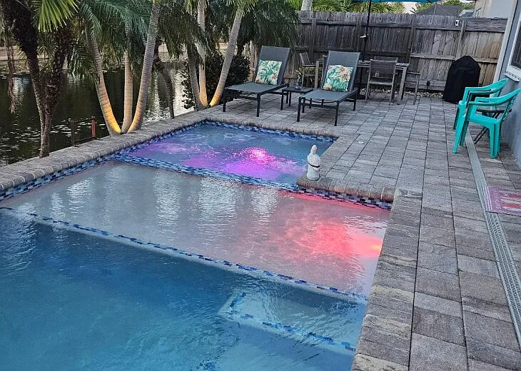 Pool & Hot Tub in Standard Transitional / Fading Light Mode Activates at Dusk