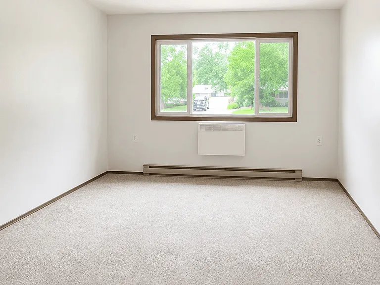 1001 Highland Rdg — Photo 4