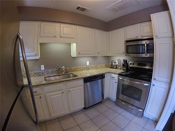 3rd image of 4325 Bowser Ave #106