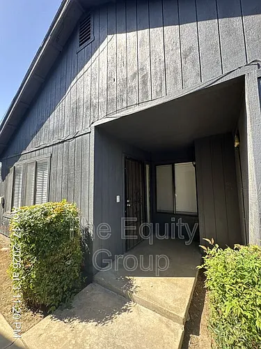 312 1/2 N Park St Photo 1