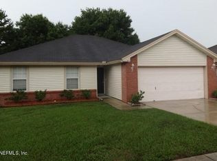 391 Willow Green Dr, Orange Park, FL 32073