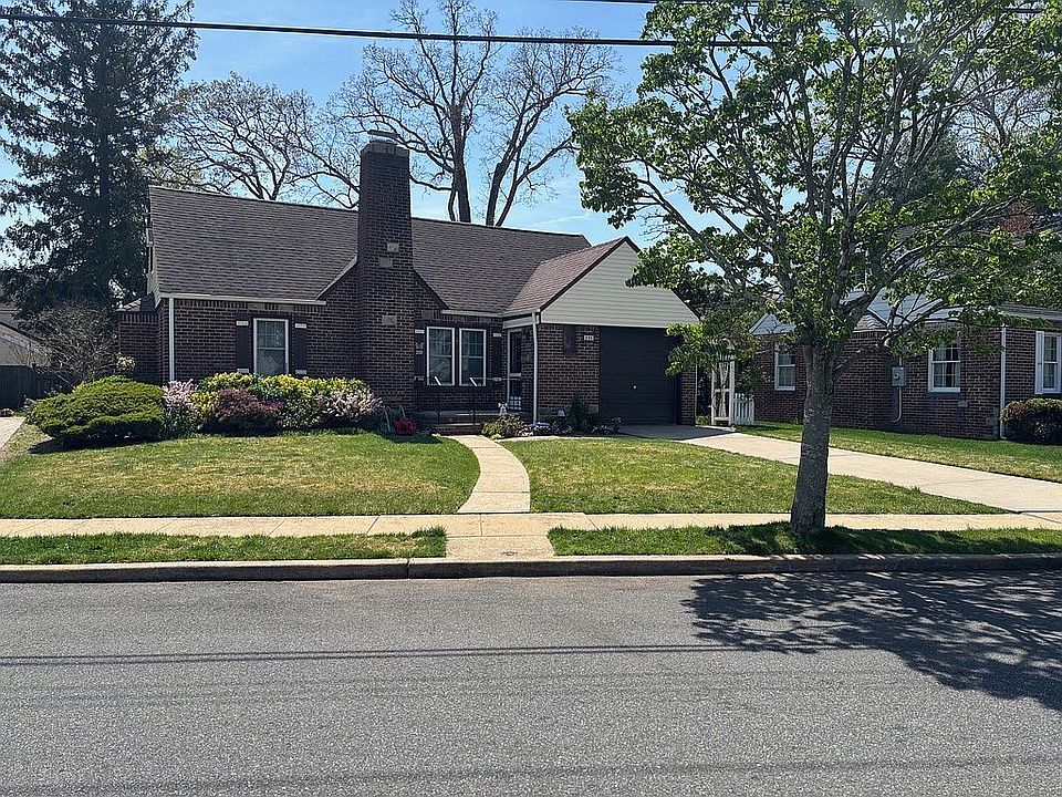 1st image of 200 Edward Ct
