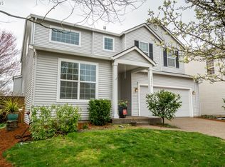 15572 SE Kensington Dr, Clackamas, OR