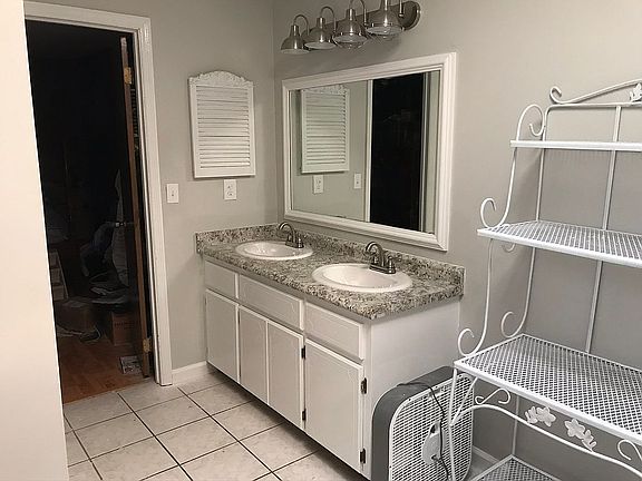 2nd image of 152 Tallokas Cir