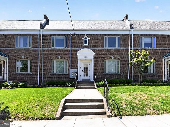 2nd image of 4004 8th St NE APT 4