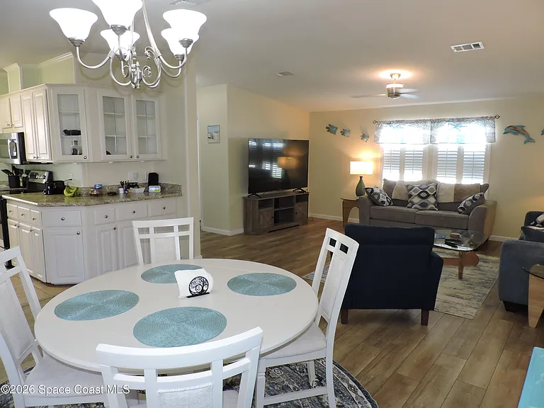 830 Lychee Dr — Photo 6