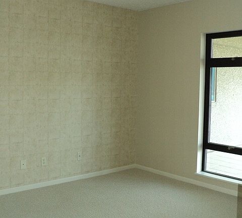 5th image of 711 W Lakeshore Dr. #306
