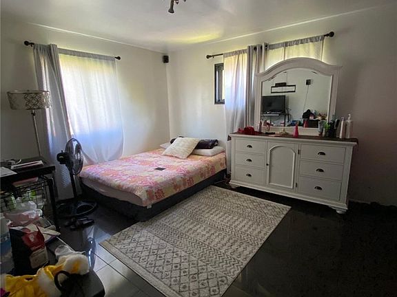 5th image of 1329 S Margate Pl