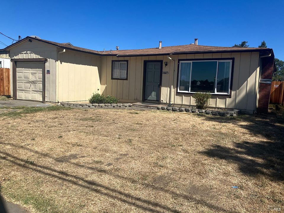 1st image of 1605 Hearn Avenue