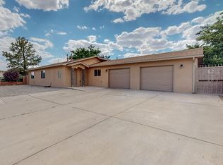 611 Cerro De Ortega Dr SE, Rio Rancho, NM 87124