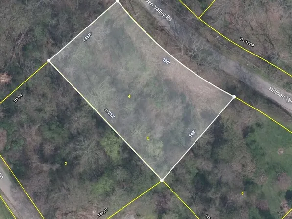 Hidden Valley Rd, Clinton, TN 37716