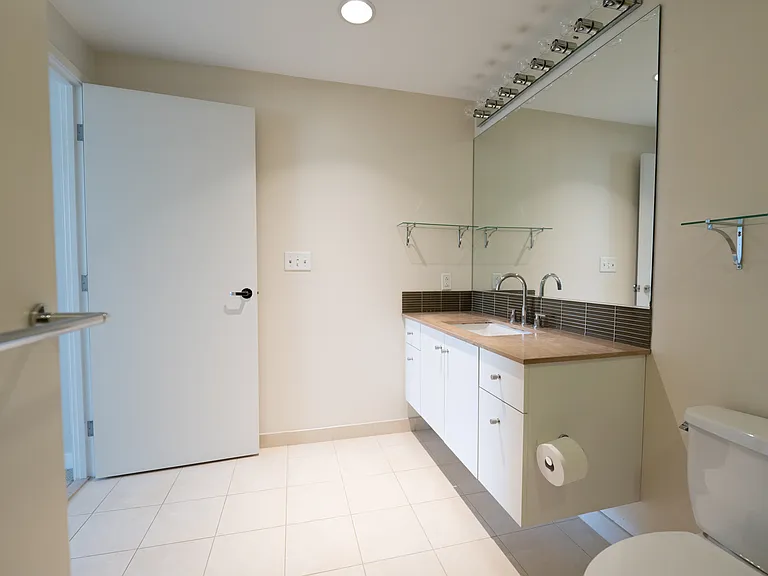 285 Columbus Ave #503 — Photo 28
