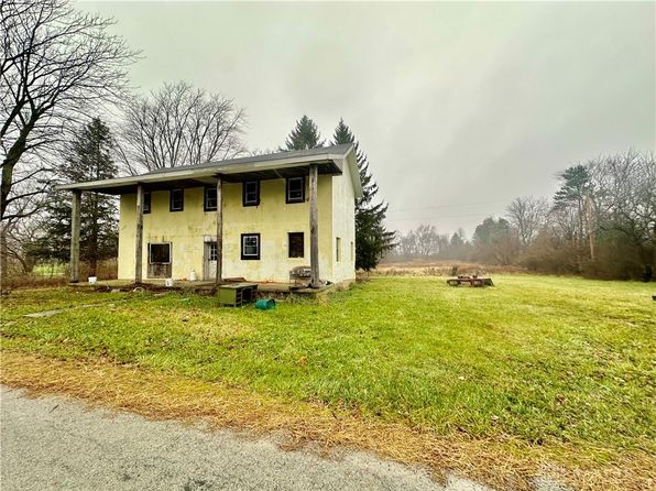 4256 Cherry Grove Rd, Jamestown, OH 45335