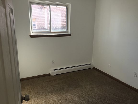 4th image of 165 Mead St APT 1