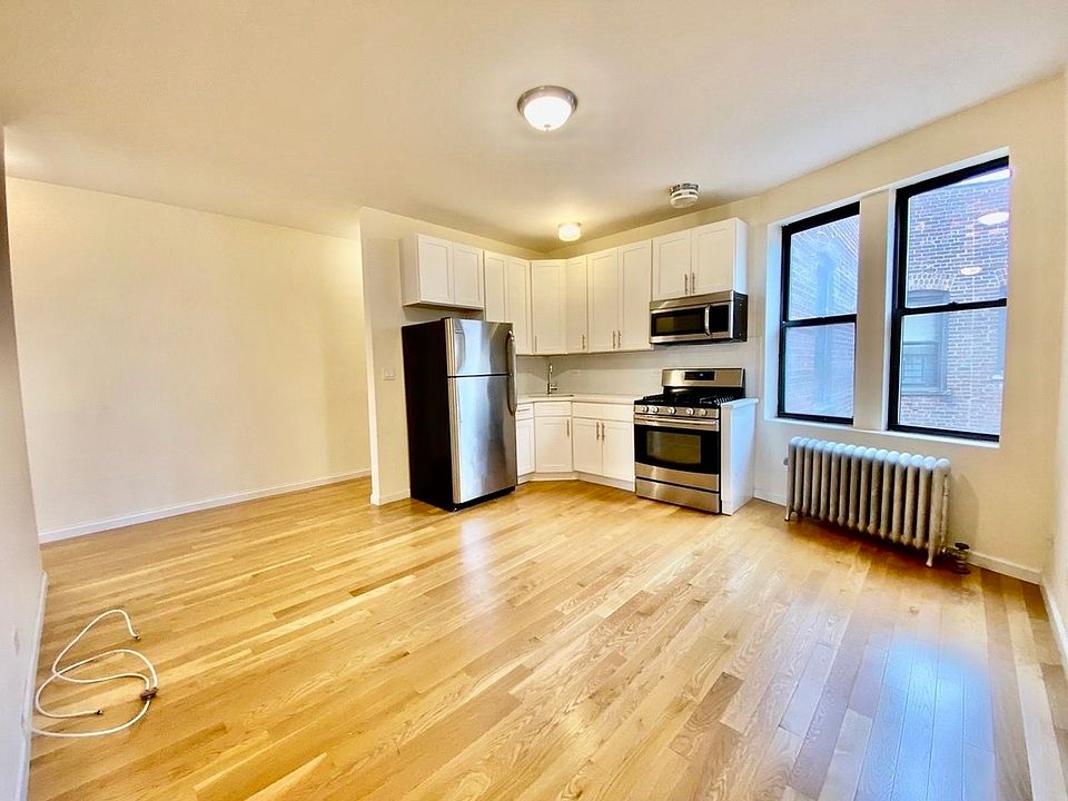 1st image of 392 Saint Johns Pl #F