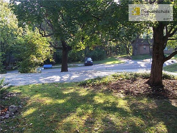 5th image of 1044 S 78th St