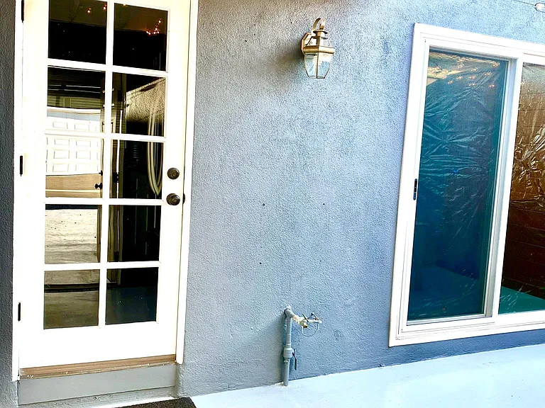 117 Lexington Ln — Photo 18