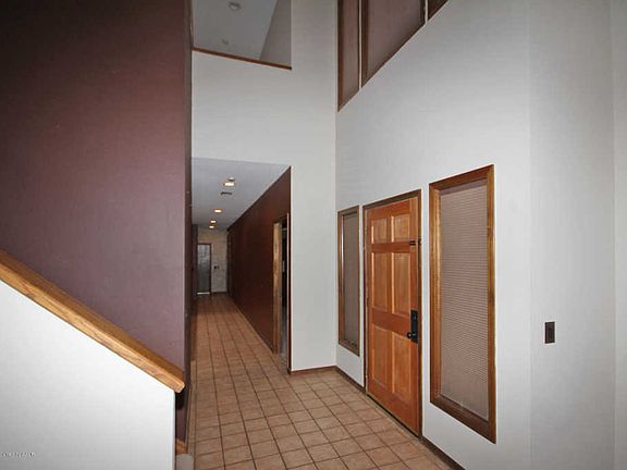 5th image of 4420 Tiffani Dr